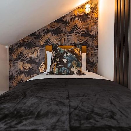 The West End Loft - 5* Retreat - Private Parking! Lägenhet Glasgow Exteriör bild