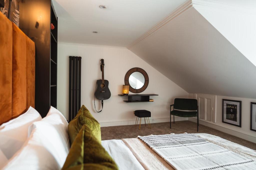 The West End Loft - 5* Retreat - Private Parking! Lägenhet Glasgow Exteriör bild